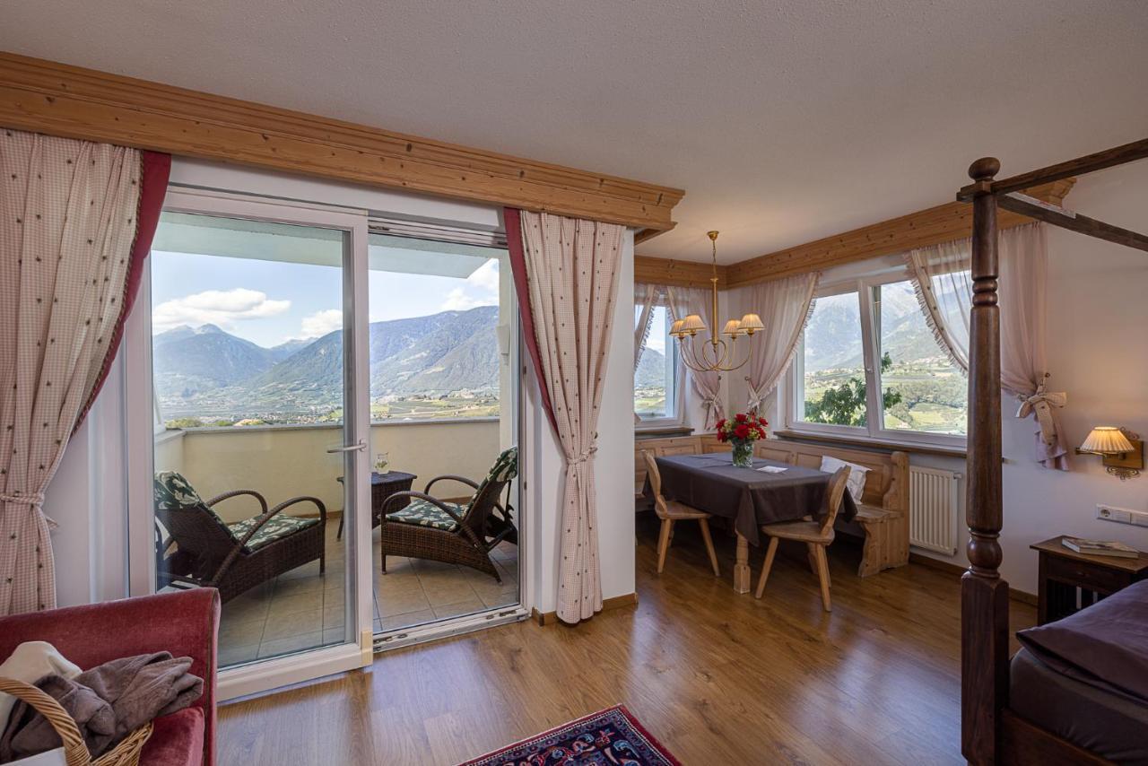 Hotel Finkennest - Panoramic Garden Schenna
