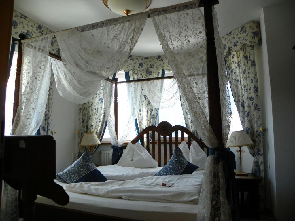 Hotel Finkennest - Panoramic Garden Schenna